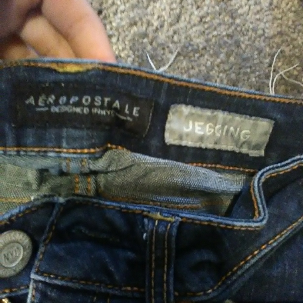 Jeans - Picture 2 of 3